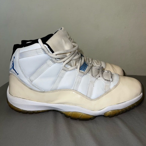 Jordan 11 - Picture 7 of 12